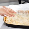 Transparent lid for large aluminum baking pan 